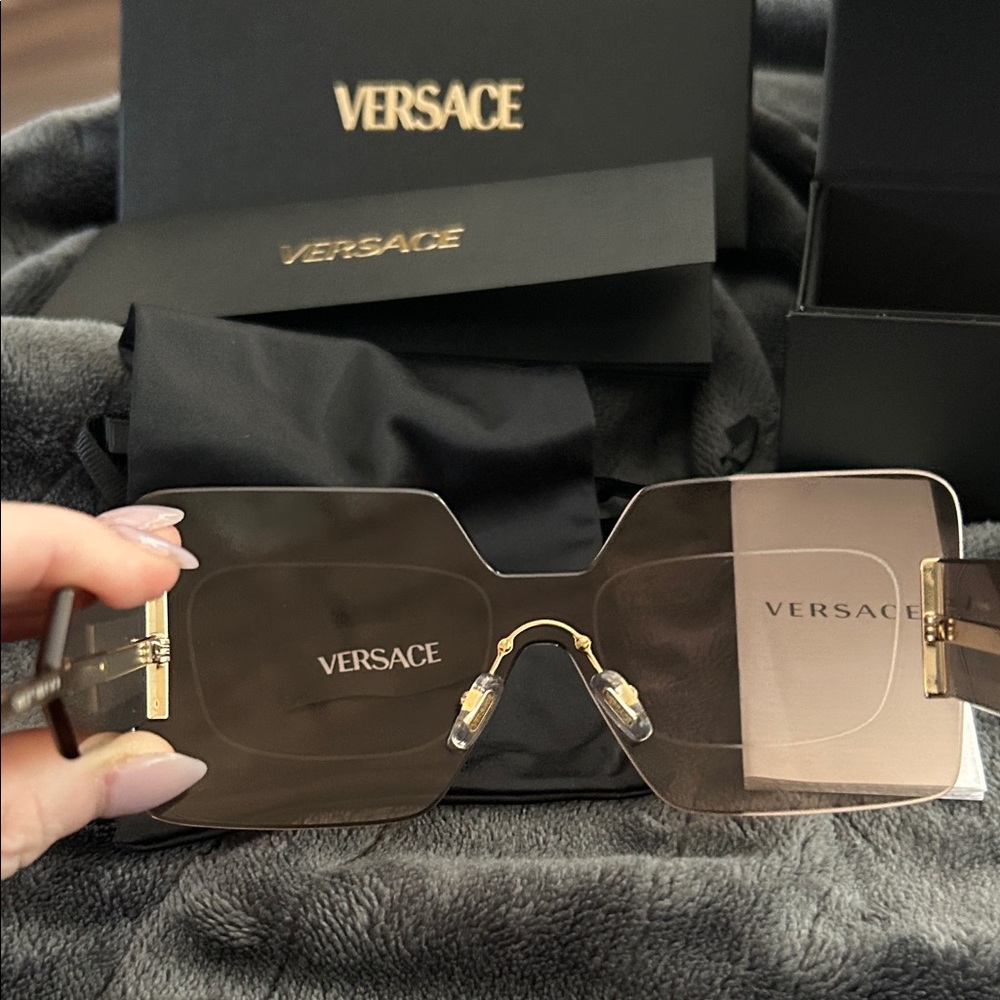 Versace Black and Gold Square Sunglasses - Picture 5 of 8